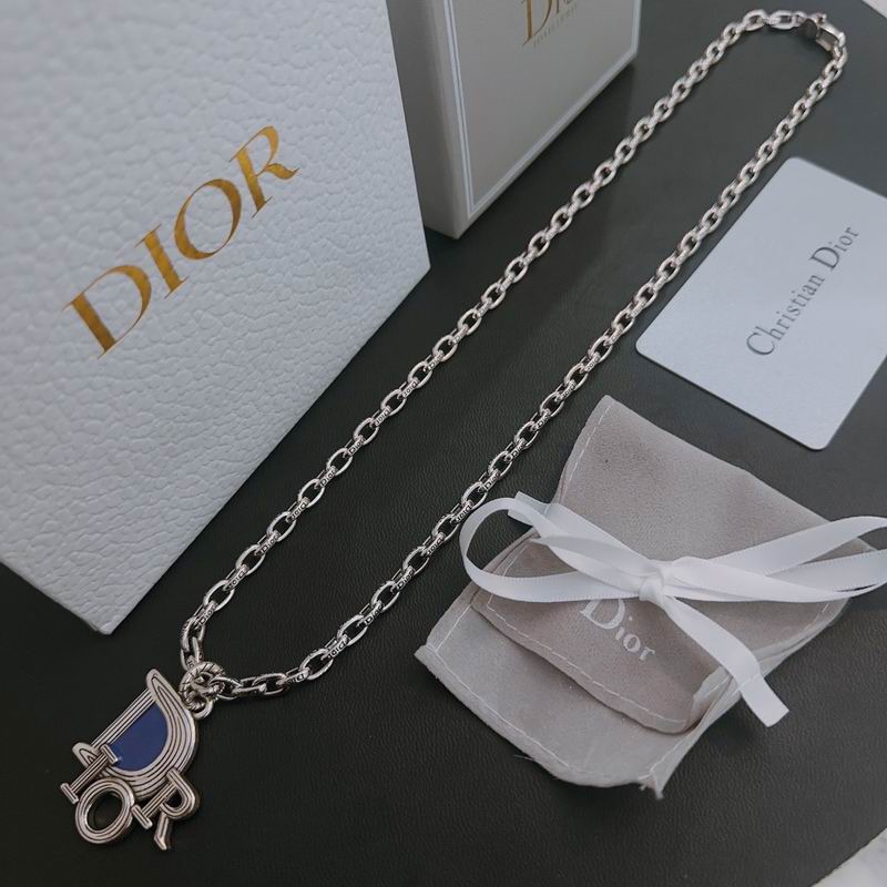 Dior Necklace 04lyr216 (3)